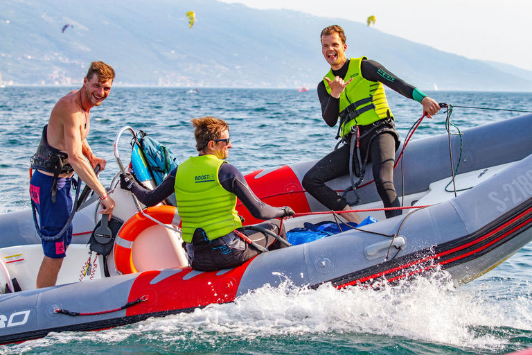 Kitesurfing lessons by power boat Lake Garda