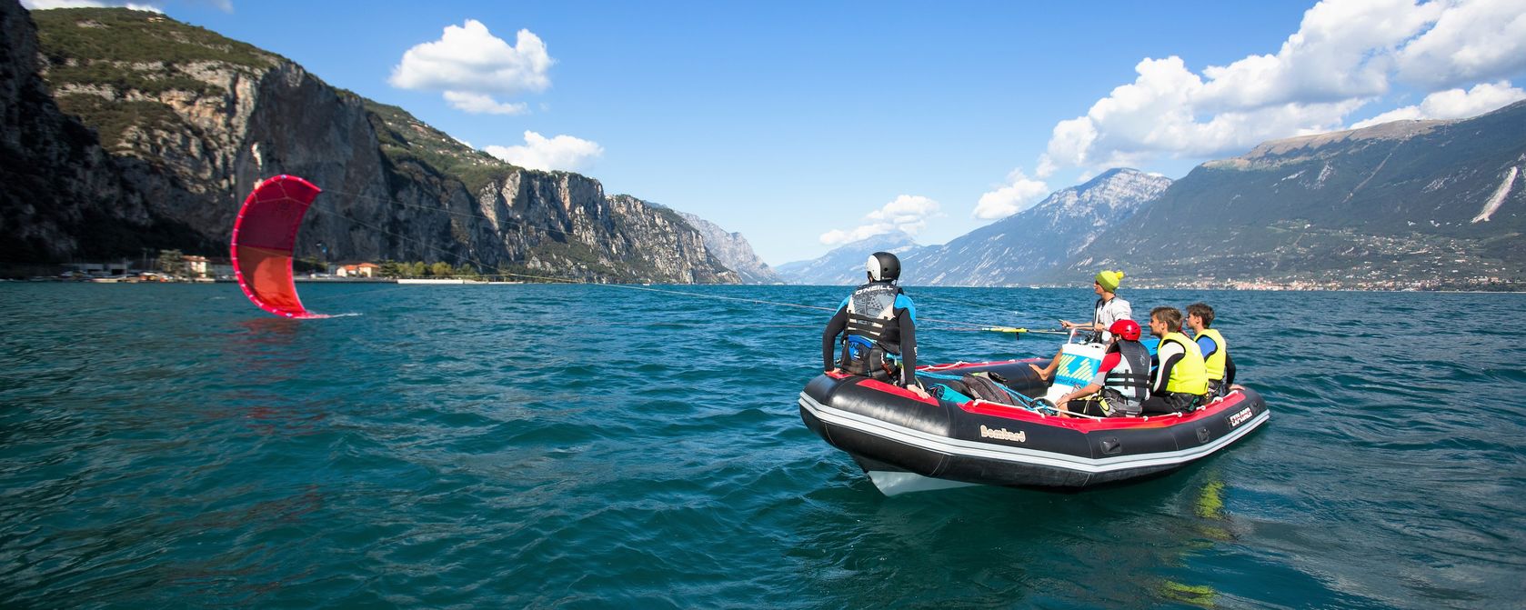 Kiteboarding lessons Italy Lake Garda