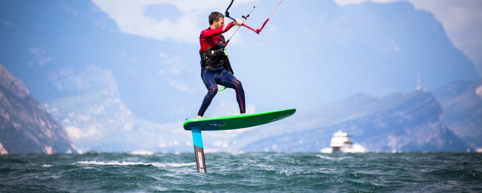 Foil Kiting Lessons Lake Garda