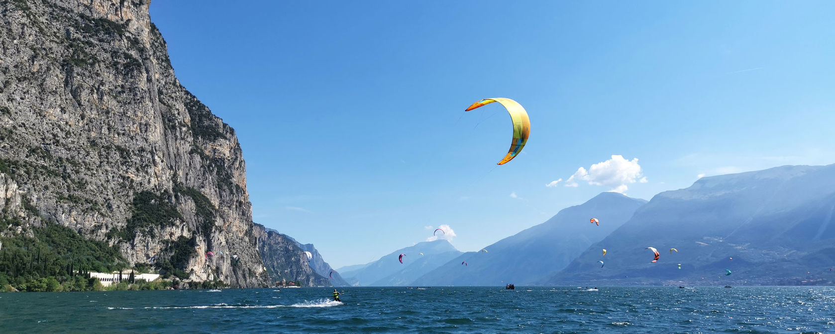 Kite equipment rental at Lake Garda